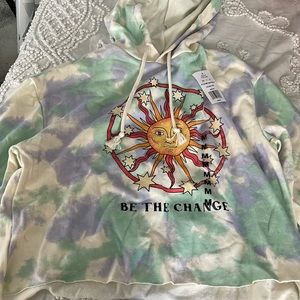 This is a fun colorful long sleeve top